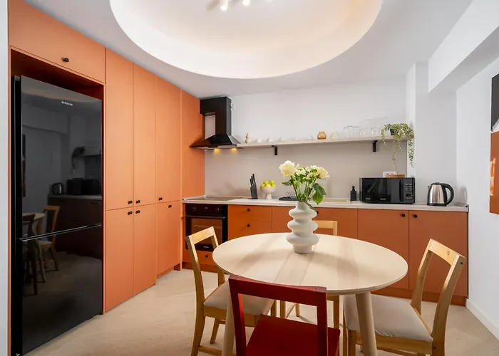 Apartment North By Urbanesq Cortina I