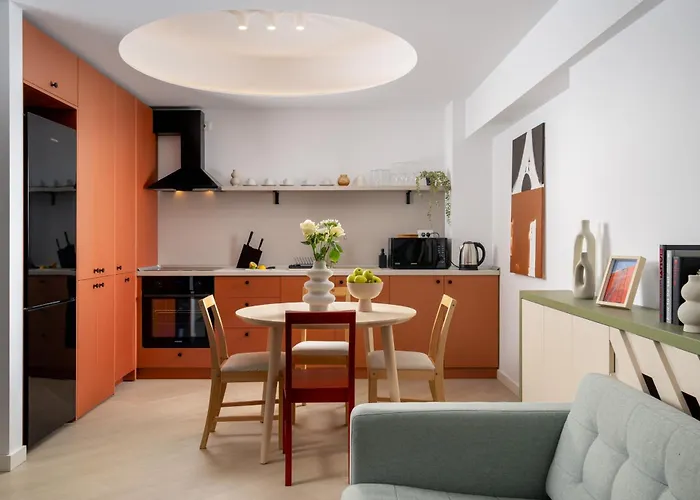 North By Urbanesq Cortina I * Бухарест