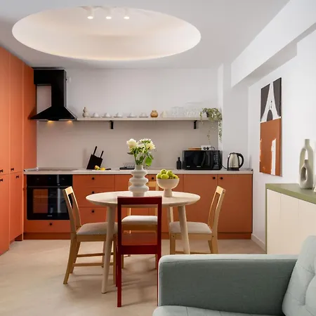 North By Urbanesq Cortina I * Бухарест